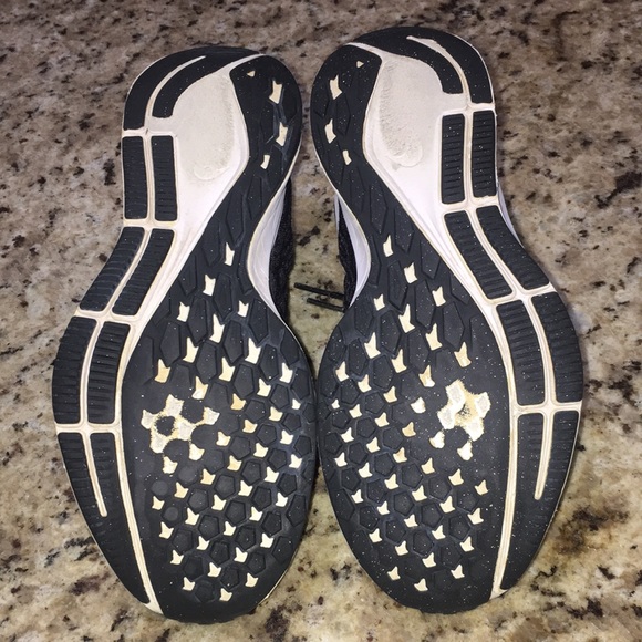 Nike Air Zoom Pegasus 36 - Picture 5 of 9